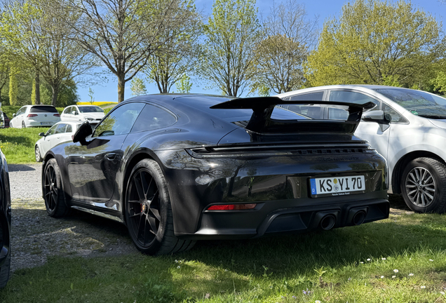 Porsche 992 Carrera 4 GTS MkII