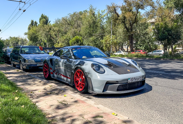 Porsche 992 GT3 RS MkI Weissach Package