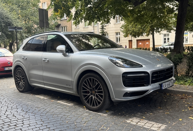 Porsche 9YA Cayenne GTS MkI
