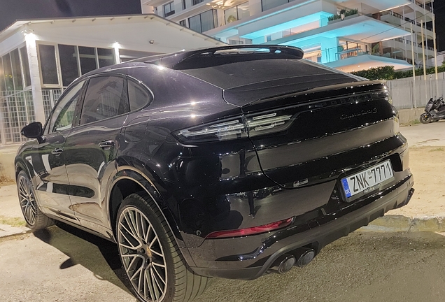 Porsche Cayenne Coupé Turbo S E-Hybrid