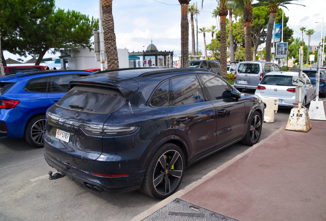 Porsche Cayenne Turbo S E-Hybrid