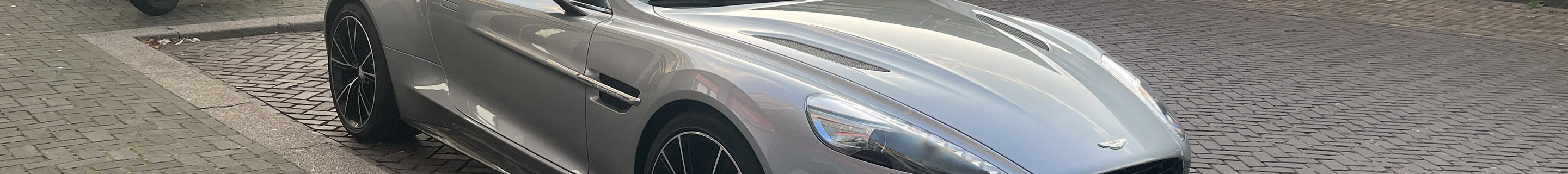 Aston Martin Vanquish 2014 Centenary Edition