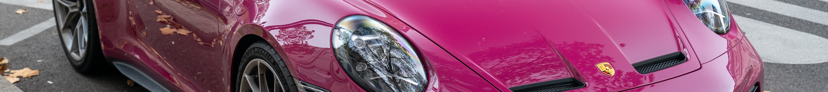Porsche 992 GT3 Touring MkI