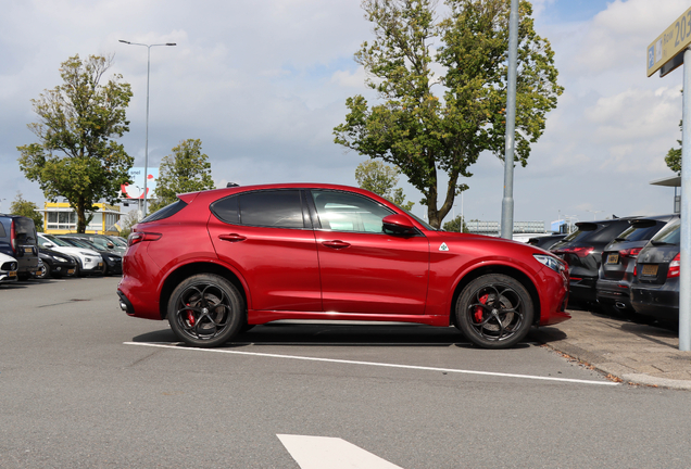 Alfa Romeo Stelvio Quadrifoglio