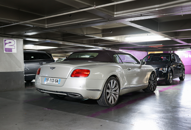 Bentley Continental GTC 2012