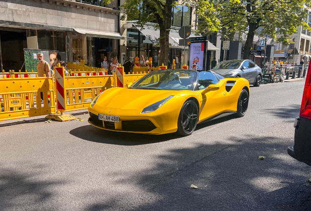 Ferrari 488 Spider