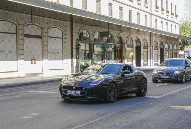 Jaguar F-TYPE R Coupé