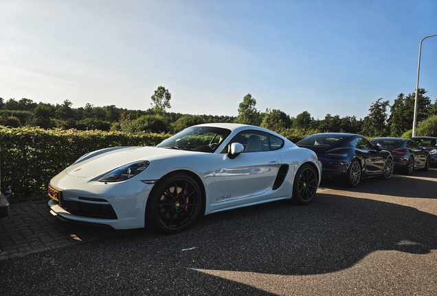 Porsche 718 Cayman GTS 4.0