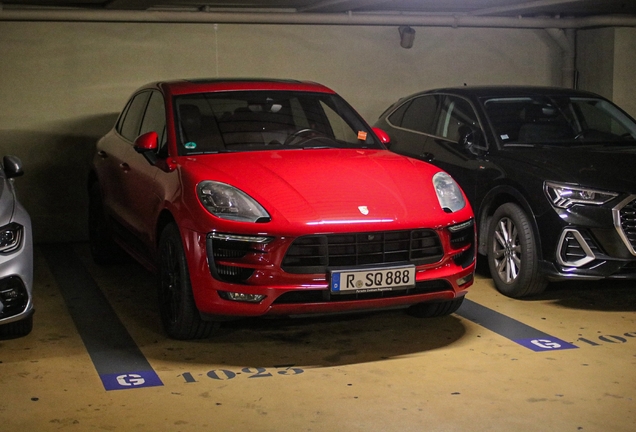 Porsche 95B Macan GTS MkI