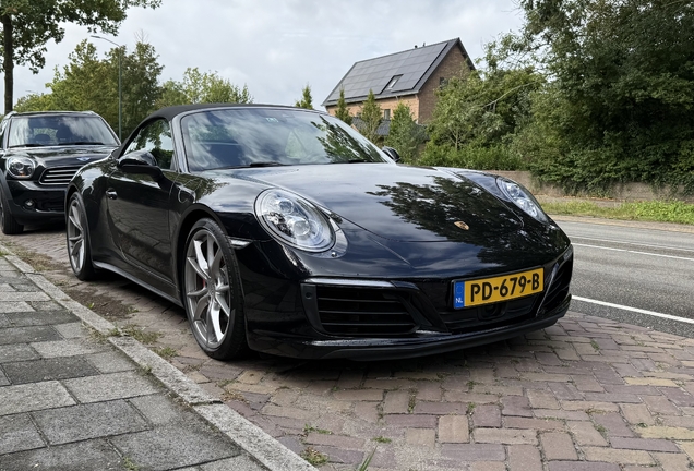 Porsche 991 Carrera 4S Cabriolet MkII