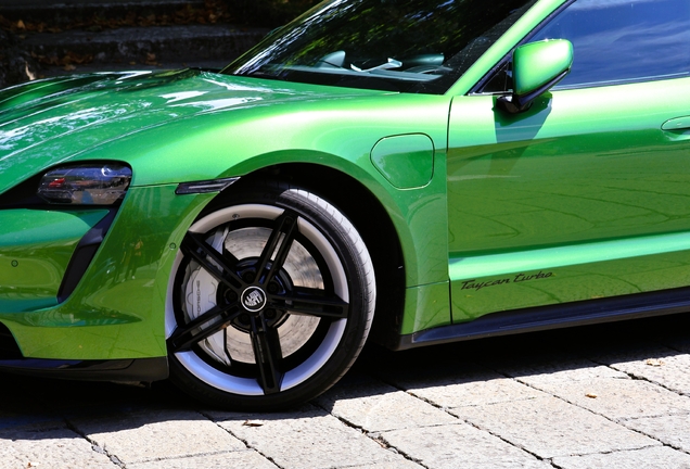 Porsche Taycan Turbo MkI