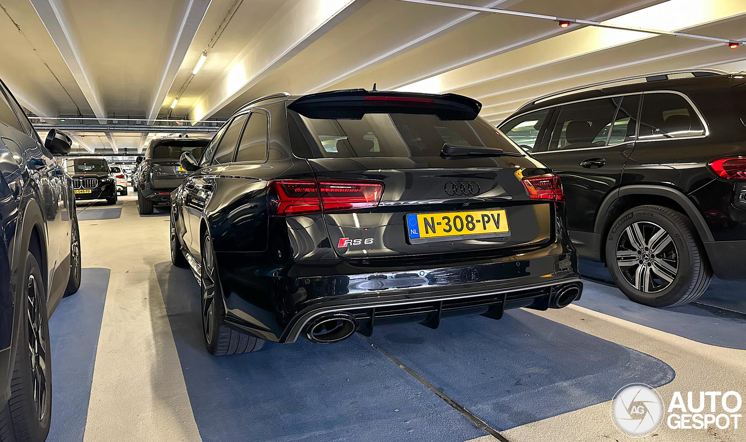 Audi RS6 Avant C7 2015