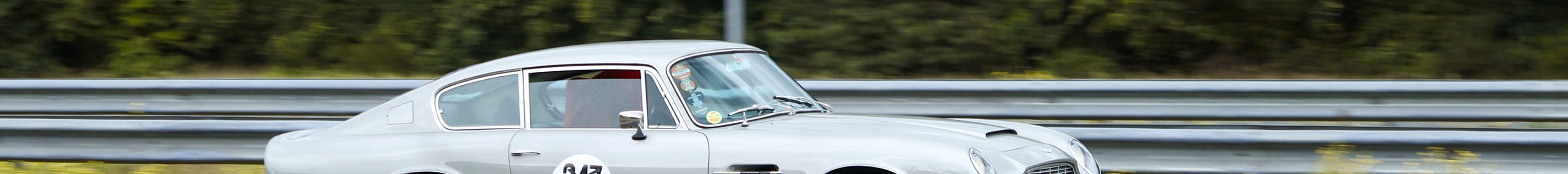 Aston Martin DB6 MKII