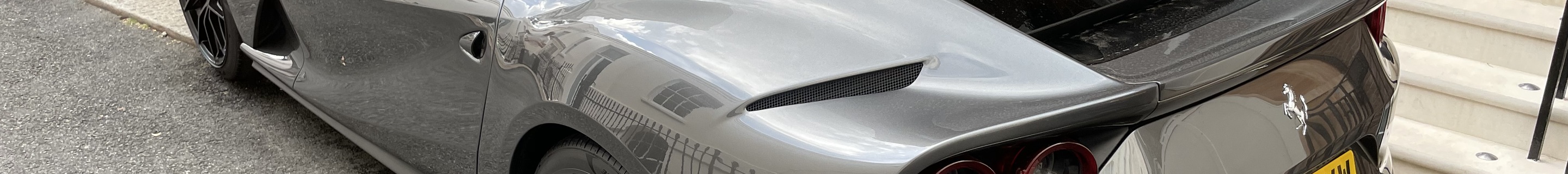 Ferrari 812 Superfast