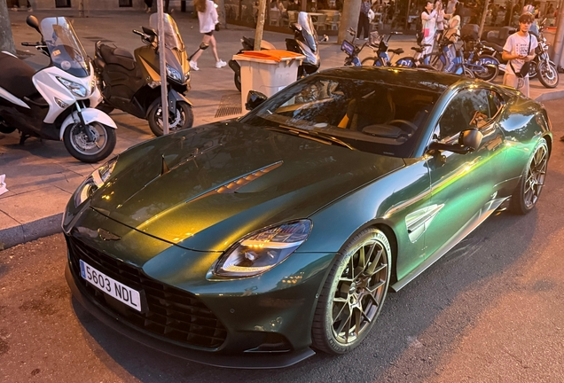 Aston Martin Vanquish 2025