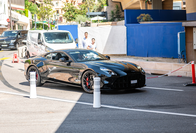 Aston Martin Vanquish 2025
