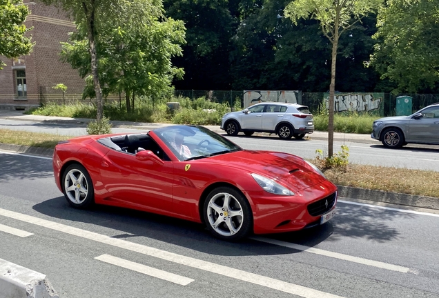 Ferrari California