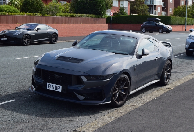 Ford Mustang Dark Horse 2024