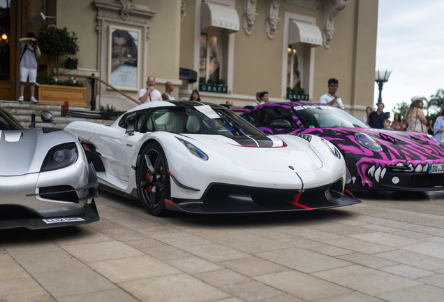 Koenigsegg Jesko Attack