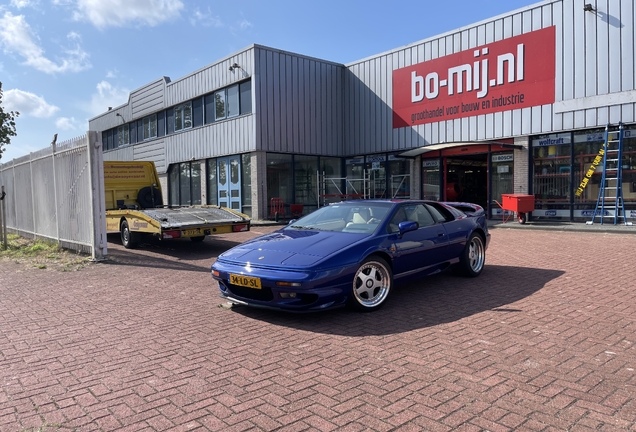 Lotus Esprit 02 V8
