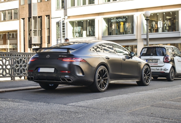 Mercedes-AMG GT 63 S X290