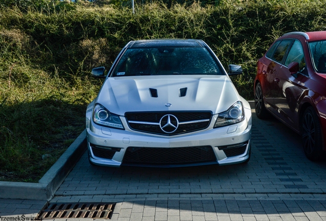Mercedes-Benz C 63 AMG Coupé Edition 507