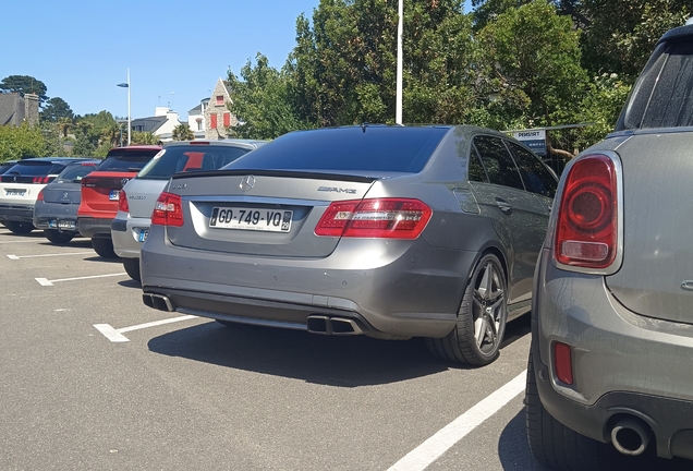 Mercedes-Benz E 63 AMG W212