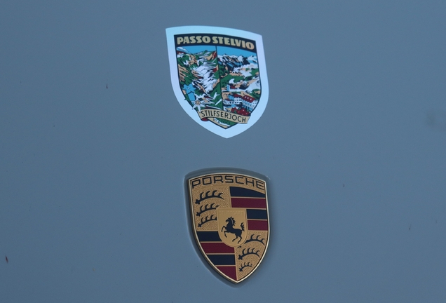 Porsche 992 Carrera 4 GTS Cabriolet MkI