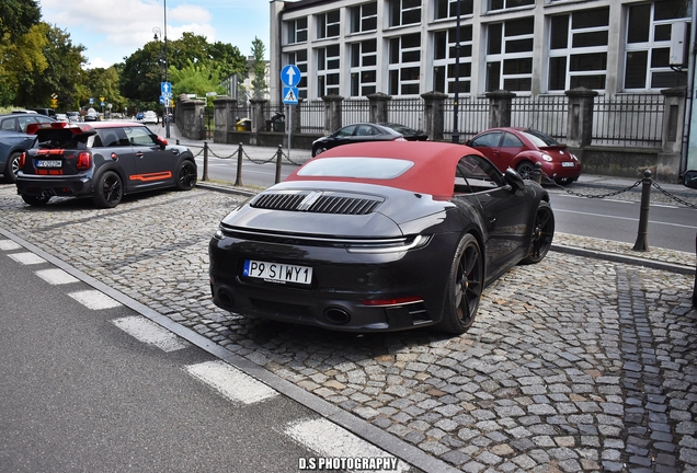 Porsche 992 Carrera 4 GTS Cabriolet MkI