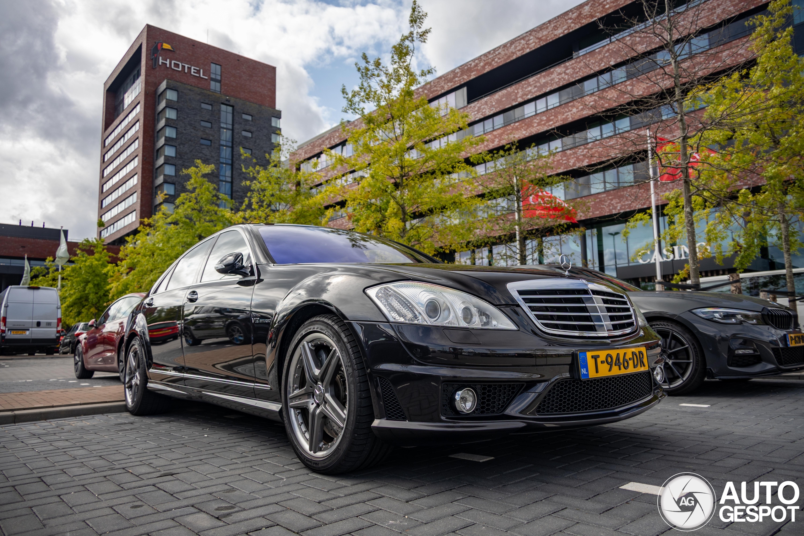 Mercedes-Benz S 65 AMG V221