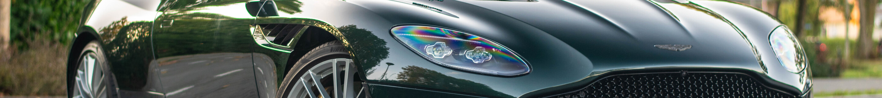 Aston Martin DBS Superleggera