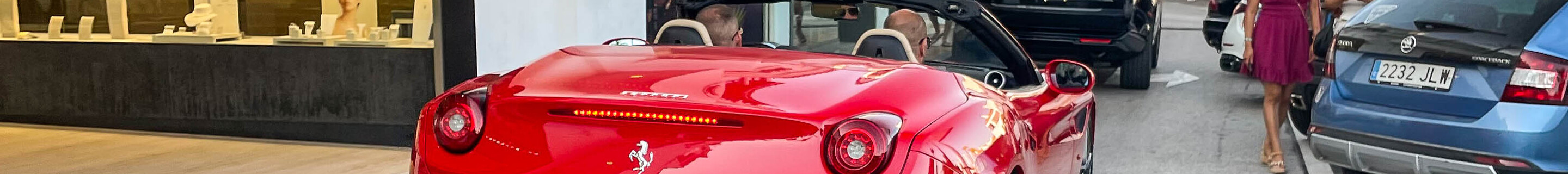 Ferrari California T