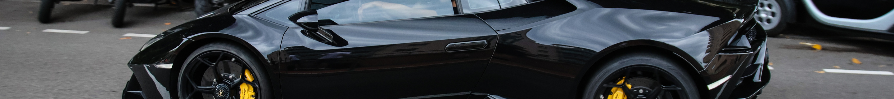 Lamborghini Huracán LP640-4 EVO