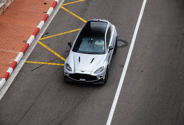 Aston Martin DBX707