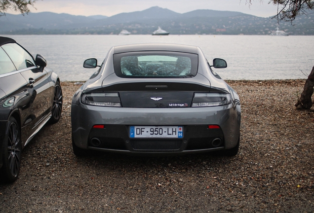 Aston Martin V12 Vantage S