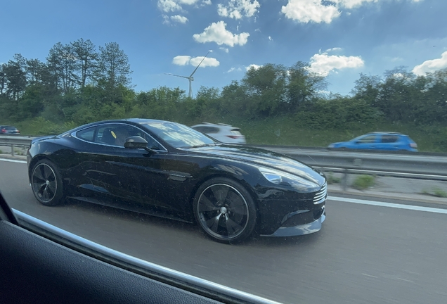 Aston Martin Vanquish 2013