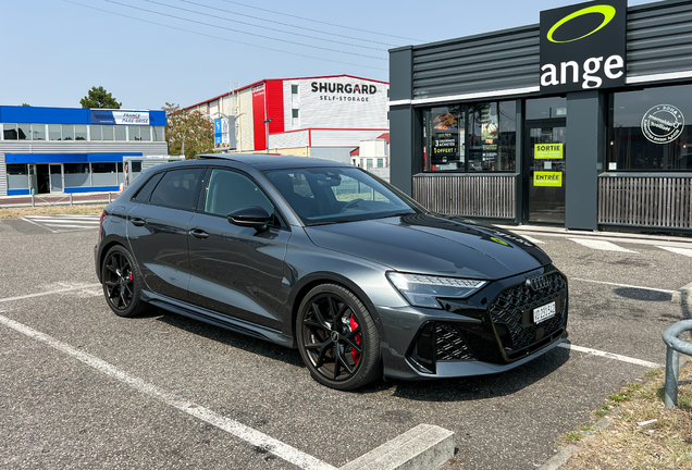 Audi RS3 Sportback 8Y 2025
