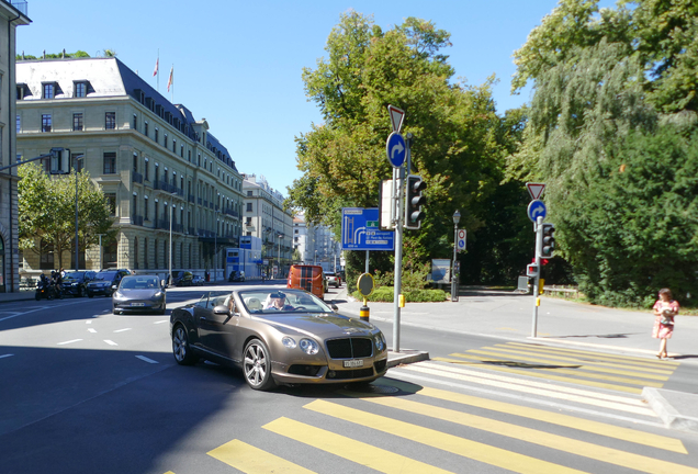 Bentley Continental GTC V8
