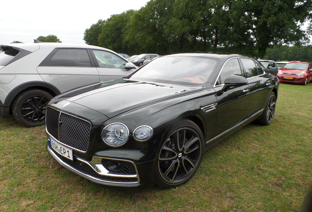 Bentley Flying Spur V8 2021