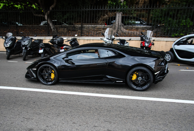 Lamborghini Huracán LP640-4 EVO