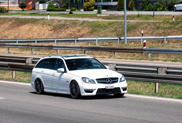 Mercedes-Benz C 63 AMG Estate 2012