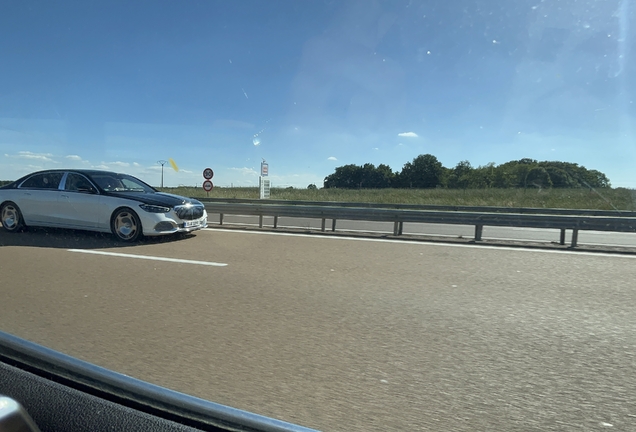 Mercedes-Maybach S 680 X223