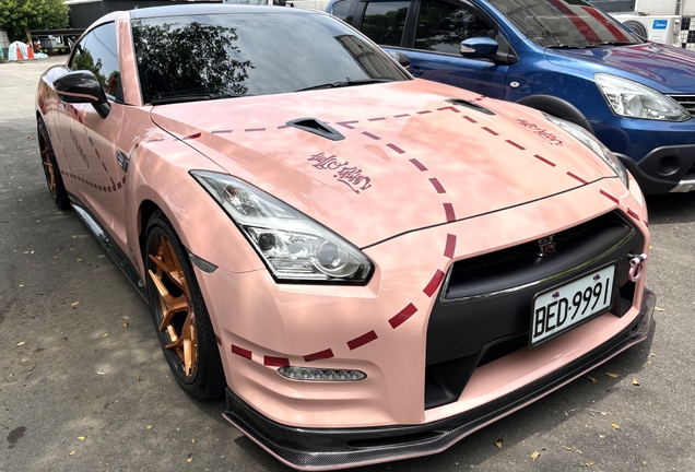 Nissan GT-R 2014