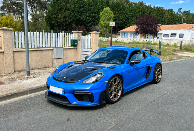 Porsche 718 Cayman GT4 RS Weissach Package