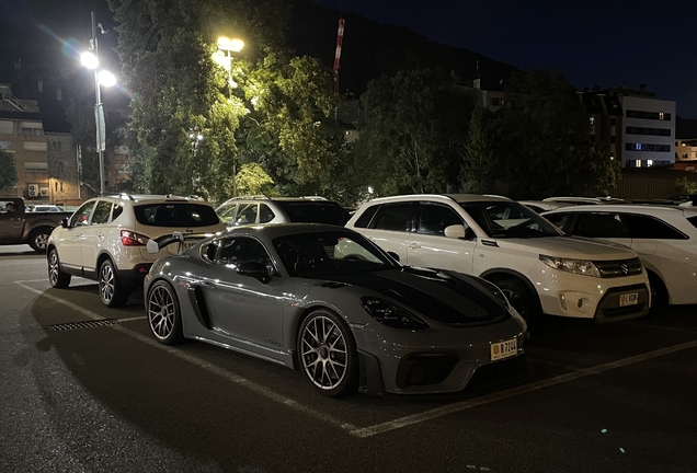 Porsche 718 Cayman GT4 RS Weissach Package