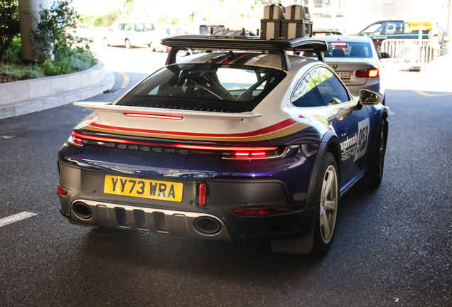 Porsche 992 Dakar