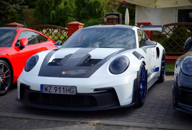 Porsche 992 GT3 RS MkI Weissach Package