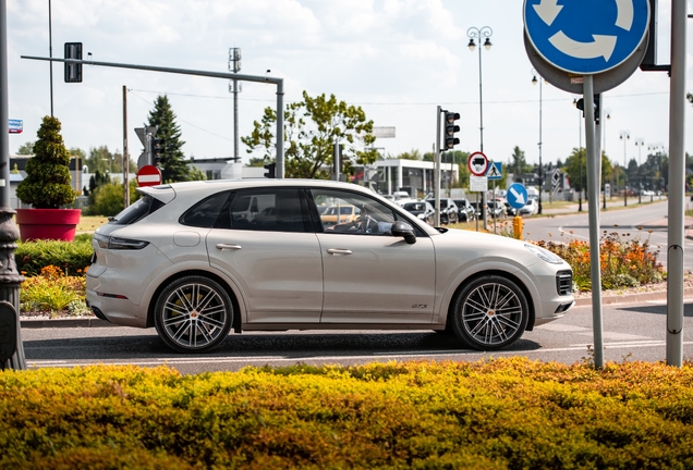 Porsche 9YA Cayenne GTS MkI