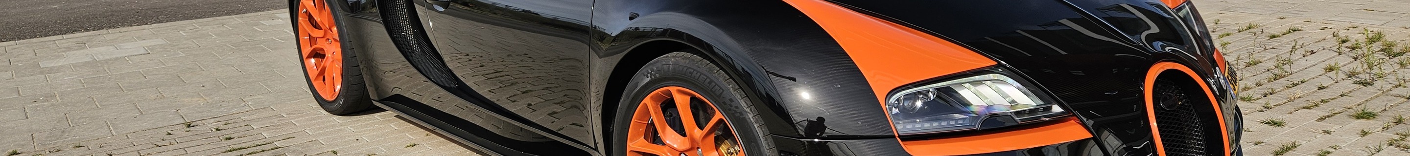 Bugatti Veyron 16.4 Grand Sport Vitesse World Record Car Edition