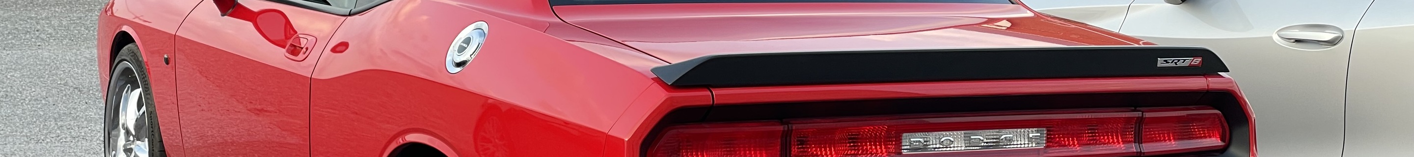 Dodge Challenger SRT-8